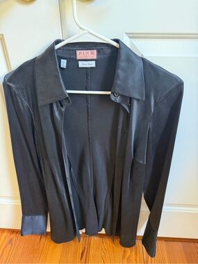 Thomas Pink Black Button-Down Silk Shirt